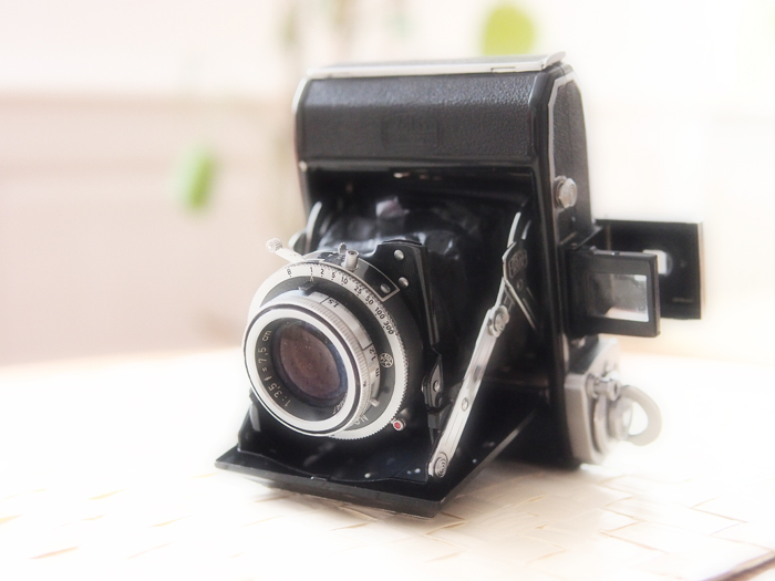 ツァイス・イコンタ