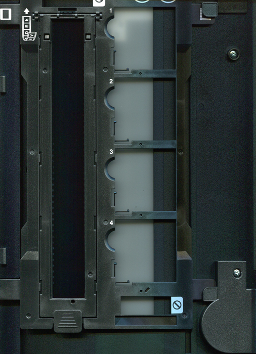 フィルムスキャナー